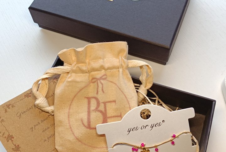 Pulsera de acero personalizada BF regalos