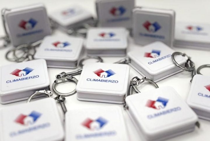 llavero, metro, mini, publicitario, logo, merchandising, empresa